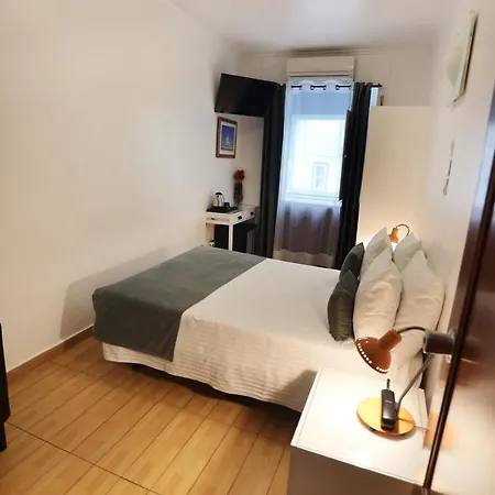 Anjo Azul 3* Lisbon
